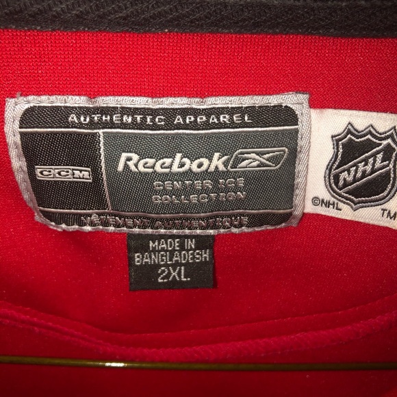 Reebok NHL Chicago Blackhawks jacket - Picture 3 of 3